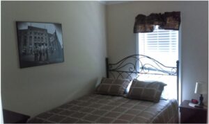 3 bedroom 3 bathroom furnished and with a porch